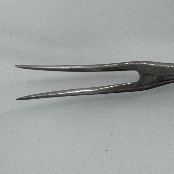 Cutco #1727 Carving Fork Pearl White Handle Made in USA - Picture 2 of 5